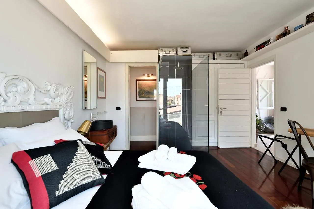Bed and Breakfast Lughia Tortolì 0*,