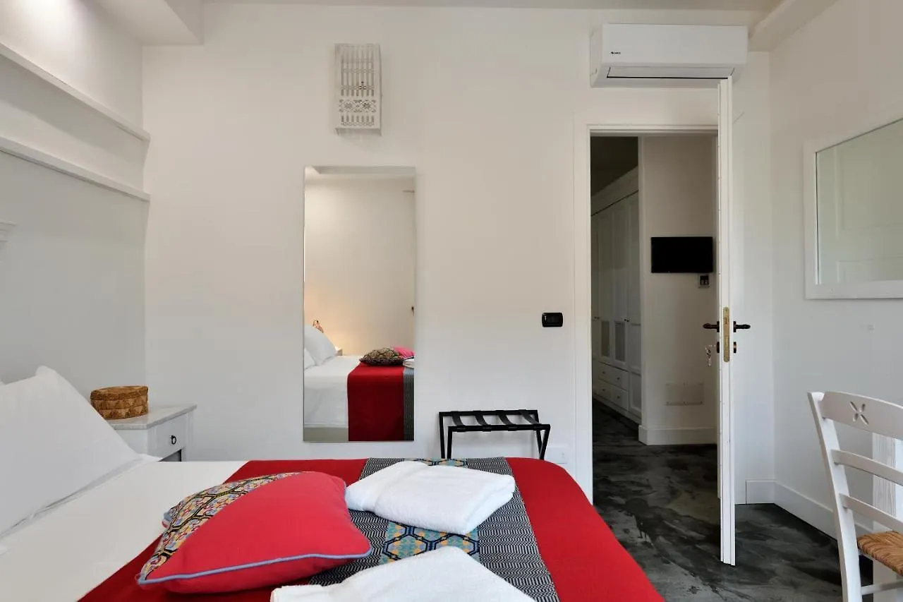Bed and Breakfast Lughia Tortolì 0*,